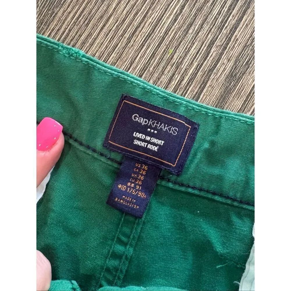 Gap Mens Khakis Lived In Shorts Mid Rise Flat Front 100% Cotton Green Size 36 - Picture 7 of 7